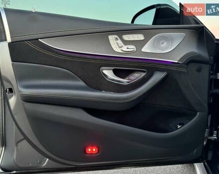 Мерседес AMG GT 4-Door Coupe, объемом двигателя 4 л и пробегом 43 тыс. км за 120000 $, фото 30 на Automoto.ua