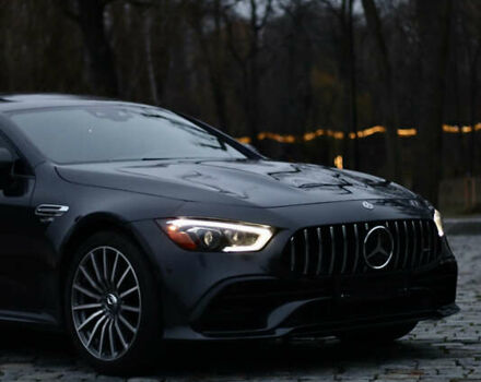 Серый Мерседес AMG GT 4-Door Coupe, объемом двигателя 3 л и пробегом 103 тыс. км за 69000 $, фото 3 на Automoto.ua