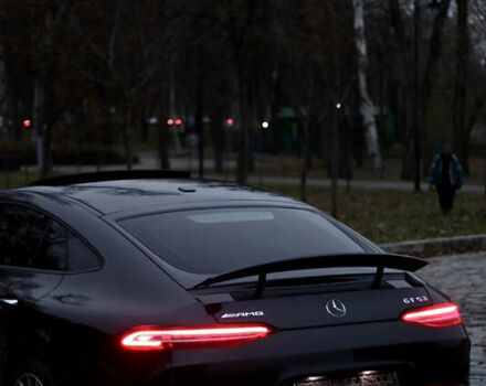 Серый Мерседес AMG GT 4-Door Coupe, объемом двигателя 3 л и пробегом 103 тыс. км за 69000 $, фото 5 на Automoto.ua