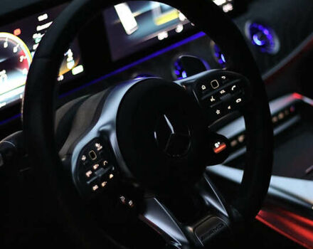 Серый Мерседес AMG GT 4-Door Coupe, объемом двигателя 3 л и пробегом 103 тыс. км за 69000 $, фото 17 на Automoto.ua