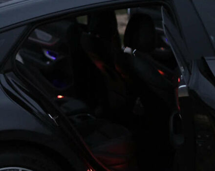 Серый Мерседес AMG GT 4-Door Coupe, объемом двигателя 3 л и пробегом 103 тыс. км за 69000 $, фото 18 на Automoto.ua