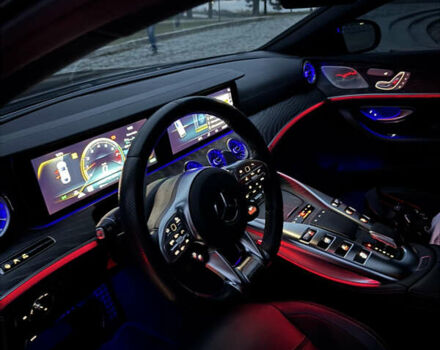 Серый Мерседес AMG GT 4-Door Coupe, объемом двигателя 3 л и пробегом 103 тыс. км за 69000 $, фото 20 на Automoto.ua