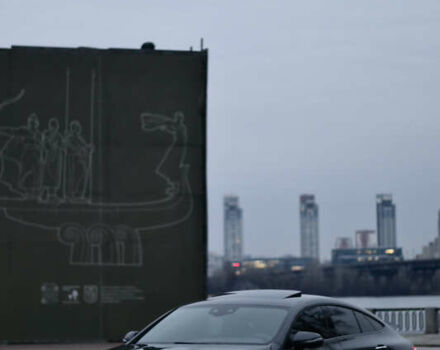 Серый Мерседес AMG GT 4-Door Coupe, объемом двигателя 3 л и пробегом 103 тыс. км за 69000 $, фото 2 на Automoto.ua