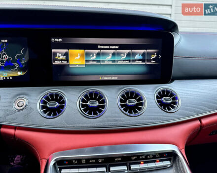 Серый Мерседес AMG GT 4-Door Coupe, объемом двигателя 0 л и пробегом 60 тыс. км за 93900 $, фото 42 на Automoto.ua