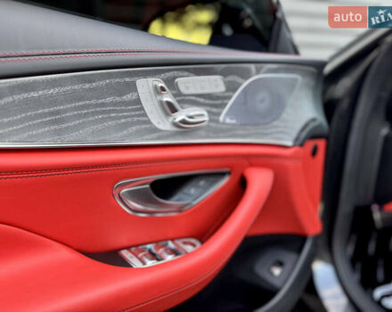 Серый Мерседес AMG GT 4-Door Coupe, объемом двигателя 0 л и пробегом 60 тыс. км за 93900 $, фото 39 на Automoto.ua