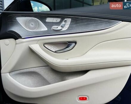 Синий Мерседес AMG GT 4-Door Coupe, объемом двигателя 3 л и пробегом 29 тыс. км за 93999 $, фото 33 на Automoto.ua