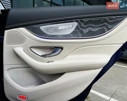 Синий Мерседес AMG GT 4-Door Coupe, объемом двигателя 3 л и пробегом 29 тыс. км за 93999 $, фото 31 на Automoto.ua