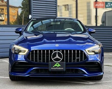 Синий Мерседес AMG GT 4-Door Coupe, объемом двигателя 3 л и пробегом 28 тыс. км за 98499 $, фото 1 на Automoto.ua
