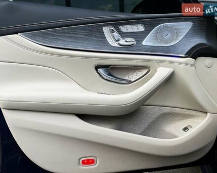 Синий Мерседес AMG GT 4-Door Coupe, объемом двигателя 3 л и пробегом 29 тыс. км за 93999 $, фото 26 на Automoto.ua