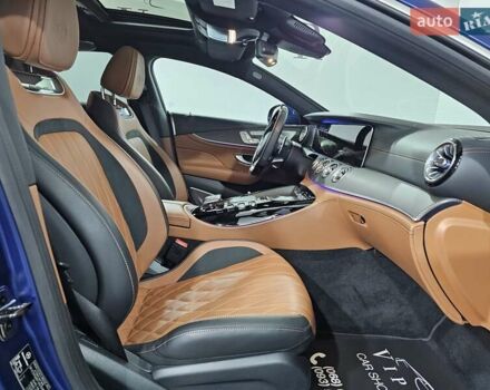 Синій Мерседес AMG GT 4-Door Coupe, об'ємом двигуна 4 л та пробігом 23 тис. км за 174999 $, фото 20 на Automoto.ua