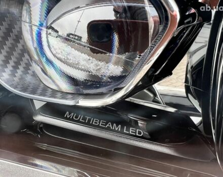 Мерседес AMG GT 4, объемом двигателя 4 л и пробегом 3 тыс. км за 167367 $, фото 40 на Automoto.ua