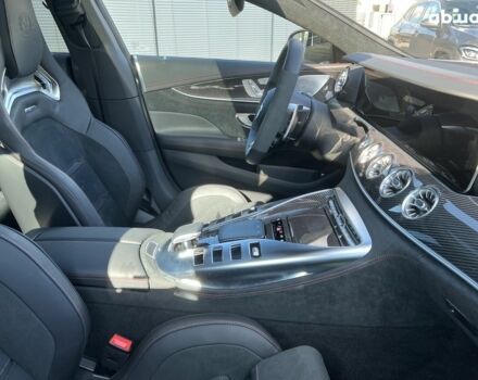 Мерседес AMG GT 4, об'ємом двигуна 4 л та пробігом 1 тис. км за 198776 $, фото 18 на Automoto.ua