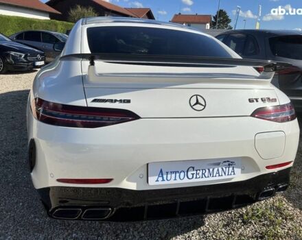 Мерседес AMG GT 4, об'ємом двигуна 4 л та пробігом 1 тис. км за 198776 $, фото 24 на Automoto.ua