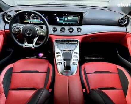 Мерседес AMG GT 4, об'ємом двигуна 2.45 л та пробігом 60 тис. км за 93900 $, фото 16 на Automoto.ua