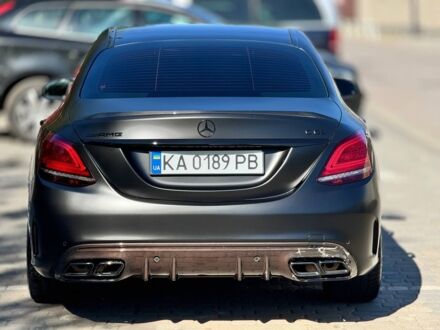 Мерседес C 63 2019 в Киеве на Automoto.ua Черный Мерседес C 63, объемом двигателя 4 л и пробегом 0 тыс. км за 48000 $, фото 1 на Automoto.ua