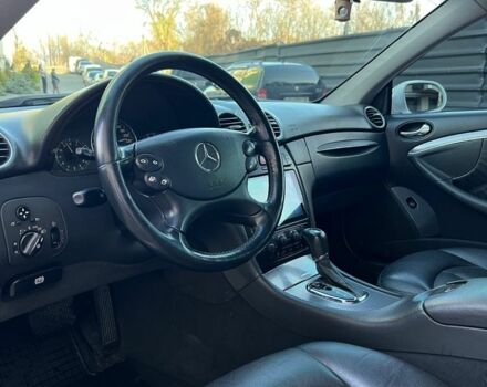 Белый Мерседес CLK-Class, объемом двигателя 2.6 л и пробегом 241 тыс. км за 5899 $, фото 15 на Automoto.ua