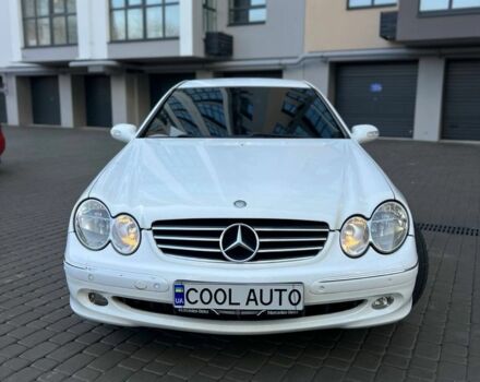 Белый Мерседес CLK-Class, объемом двигателя 2.6 л и пробегом 241 тыс. км за 5899 $, фото 1 на Automoto.ua
