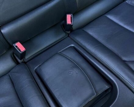 Белый Мерседес CLK-Class, объемом двигателя 2.6 л и пробегом 241 тыс. км за 5899 $, фото 22 на Automoto.ua