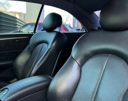 Белый Мерседес CLK-Class, объемом двигателя 2.6 л и пробегом 241 тыс. км за 5899 $, фото 13 на Automoto.ua