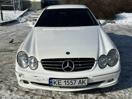 Білий Мерседес CLK-Class, об'ємом двигуна 2.6 л та пробігом 245 тис. км за 7000 $, фото 1 на Automoto.ua