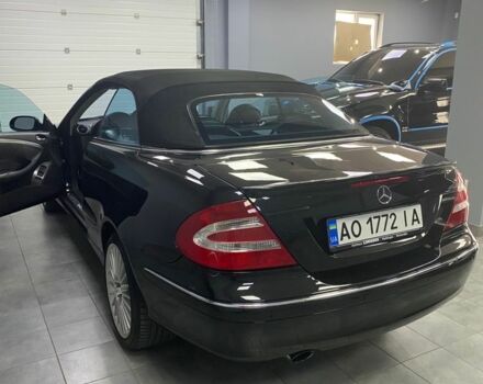 Черный Мерседес CLK-Class, объемом двигателя 1.8 л и пробегом 180 тыс. км за 9800 $, фото 7 на Automoto.ua