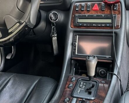 Черный Мерседес CLK-Class, объемом двигателя 3.2 л и пробегом 338 тыс. км за 8500 $, фото 9 на Automoto.ua