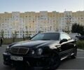 Черный Мерседес CLK-Class, объемом двигателя 3.2 л и пробегом 338 тыс. км за 8500 $, фото 3 на Automoto.ua