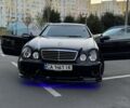 Черный Мерседес CLK-Class, объемом двигателя 3.2 л и пробегом 338 тыс. км за 8500 $, фото 1 на Automoto.ua