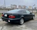 Чорний Мерседес CLK-Class, об'ємом двигуна 2 л та пробігом 345 тис. км за 2800 $, фото 4 на Automoto.ua