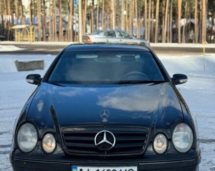 Чорний Мерседес CLK-Class, об'ємом двигуна 2 л та пробігом 300 тис. км за 3200 $, фото 2 на Automoto.ua