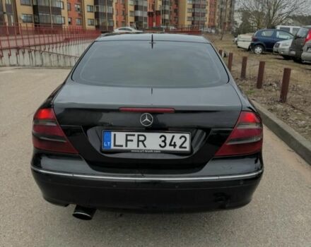 Черный Мерседес CLK-Class, объемом двигателя 0 л и пробегом 270 тыс. км за 3700 $, фото 2 на Automoto.ua