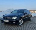 Чорний Мерседес CLK-Class, об'ємом двигуна 3 л та пробігом 195 тис. км за 8200 $, фото 1 на Automoto.ua