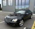 Черный Мерседес CLK-Class, объемом двигателя 2.2 л и пробегом 263 тыс. км за 2911 $, фото 1 на Automoto.ua