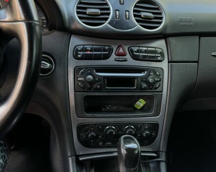 Коричневый Мерседес CLK-Class, объемом двигателя 1.8 л и пробегом 190 тыс. км за 6120 $, фото 8 на Automoto.ua
