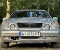 Серый Мерседес CLK-Class, объемом двигателя 2 л и пробегом 320 тыс. км за 4300 $, фото 1 на Automoto.ua
