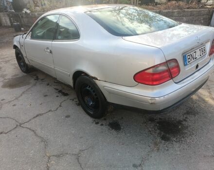 Сірий Мерседес CLK-Class, об'ємом двигуна 0 л та пробігом 1 тис. км за 350 $, фото 1 на Automoto.ua