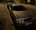 Серый Мерседес CLK-Class, объемом двигателя 2 л и пробегом 440 тыс. км за 4000 $, фото 1 на Automoto.ua