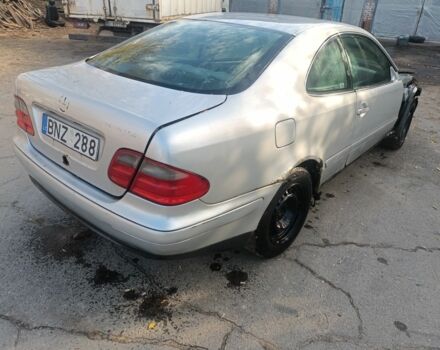 Сірий Мерседес CLK-Class, об'ємом двигуна 0 л та пробігом 1 тис. км за 350 $, фото 4 на Automoto.ua