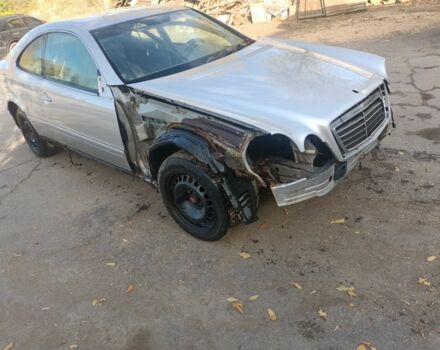 Сірий Мерседес CLK-Class, об'ємом двигуна 0 л та пробігом 1 тис. км за 350 $, фото 5 на Automoto.ua