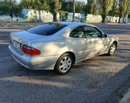 Сірий Мерседес CLK-Class, об'ємом двигуна 2 л та пробігом 390 тис. км за 4200 $, фото 5 на Automoto.ua