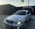 Сірий Мерседес CLK-Class, об'ємом двигуна 2 л та пробігом 370 тис. км за 4000 $, фото 17 на Automoto.ua