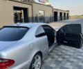 Сірий Мерседес CLK-Class, об'ємом двигуна 2 л та пробігом 370 тис. км за 4000 $, фото 8 на Automoto.ua