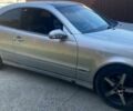 Серый Мерседес CLK-Class, объемом двигателя 2 л и пробегом 400 тыс. км за 4200 $, фото 3 на Automoto.ua