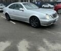 Сірий Мерседес CLK-Class, об'ємом двигуна 2 л та пробігом 317 тис. км за 3600 $, фото 4 на Automoto.ua