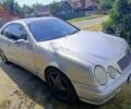 Серый Мерседес CLK-Class, объемом двигателя 2.3 л и пробегом 465 тыс. км за 3200 $, фото 1 на Automoto.ua