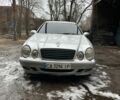 Сірий Мерседес CLK-Class, об'ємом двигуна 2 л та пробігом 330 тис. км за 4500 $, фото 4 на Automoto.ua