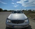 Серый Мерседес CLK-Class, объемом двигателя 2.6 л и пробегом 281 тыс. км за 5000 $, фото 1 на Automoto.ua