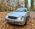 Серый Мерседес CLK-Class, объемом двигателя 3.2 л и пробегом 294 тыс. км за 7800 $, фото 1 на Automoto.ua