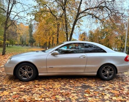 Серый Мерседес CLK-Class, объемом двигателя 3.2 л и пробегом 294 тыс. км за 7800 $, фото 8 на Automoto.ua
