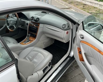 Сірий Мерседес CLK-Class, об'ємом двигуна 1.8 л та пробігом 245 тис. км за 6300 $, фото 6 на Automoto.ua